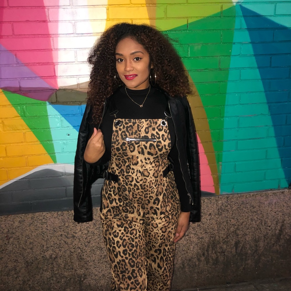 Leopard jumper. New. Fashion nova. Size S.
